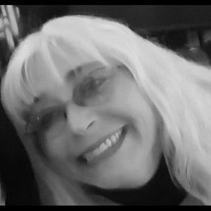 Meet your Posher, Glenda